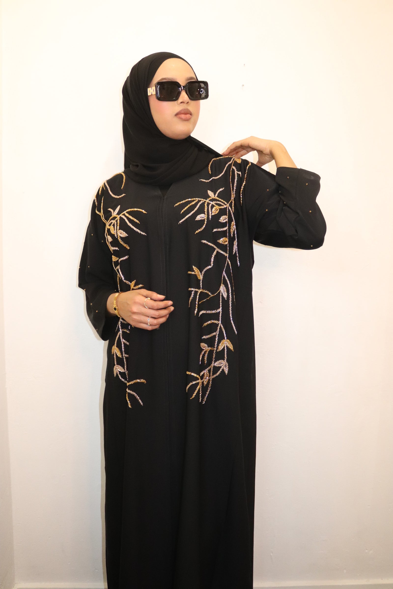Black & Gold Pattern Abaya