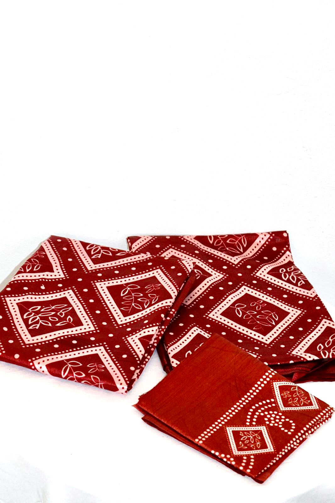 Red & white Shaash set