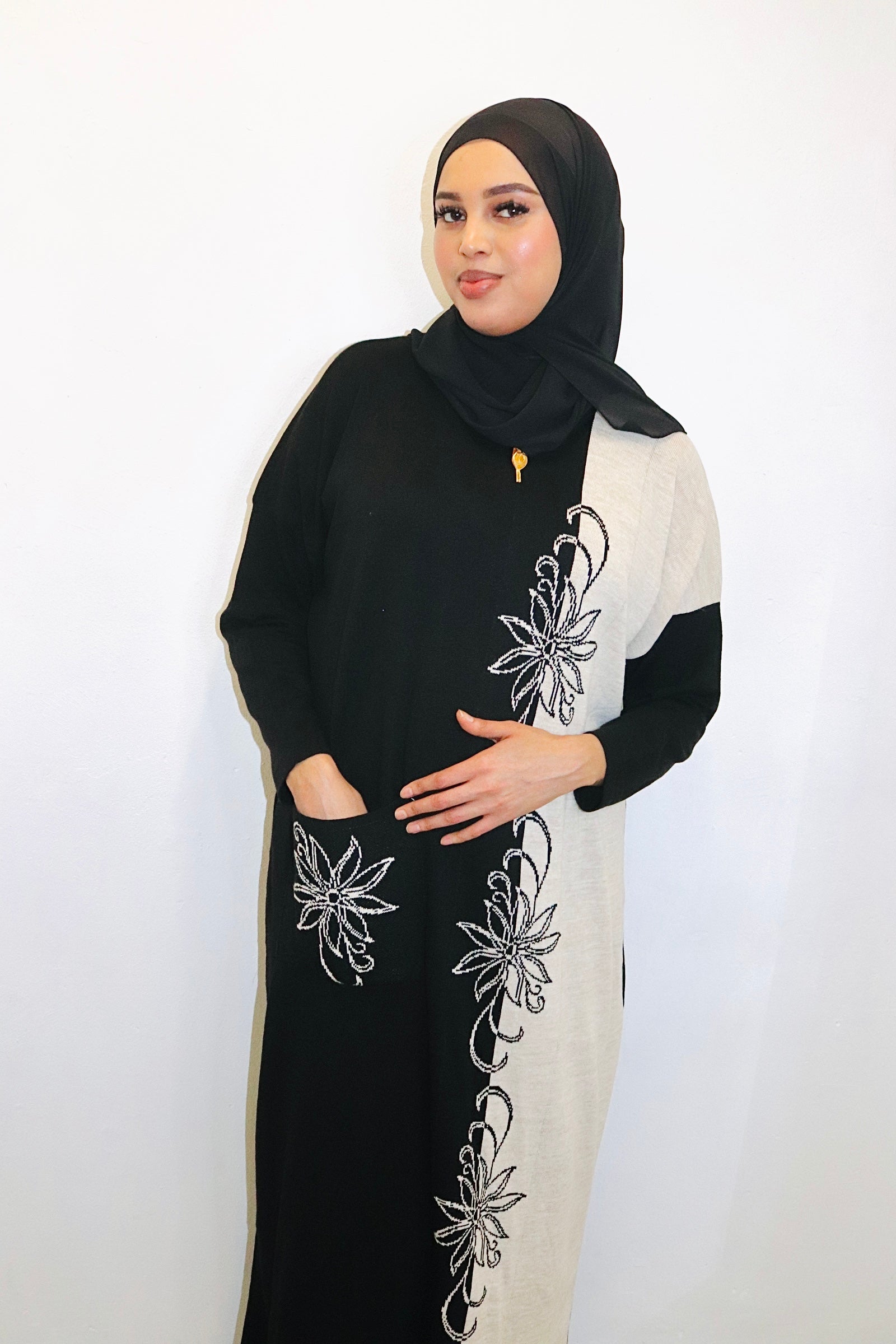 Elegant embroidered dress