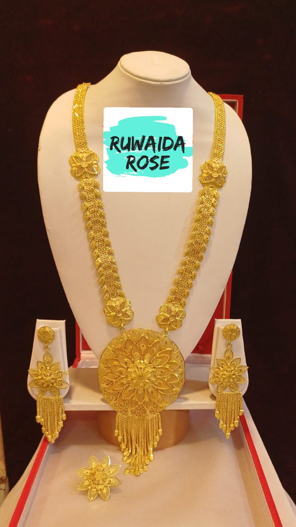 Blossoming Elengance