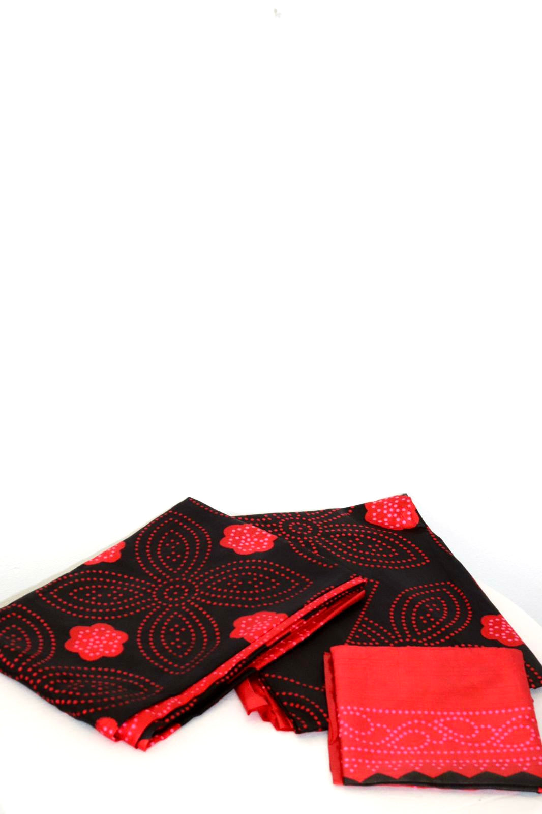 Red & black shaash set