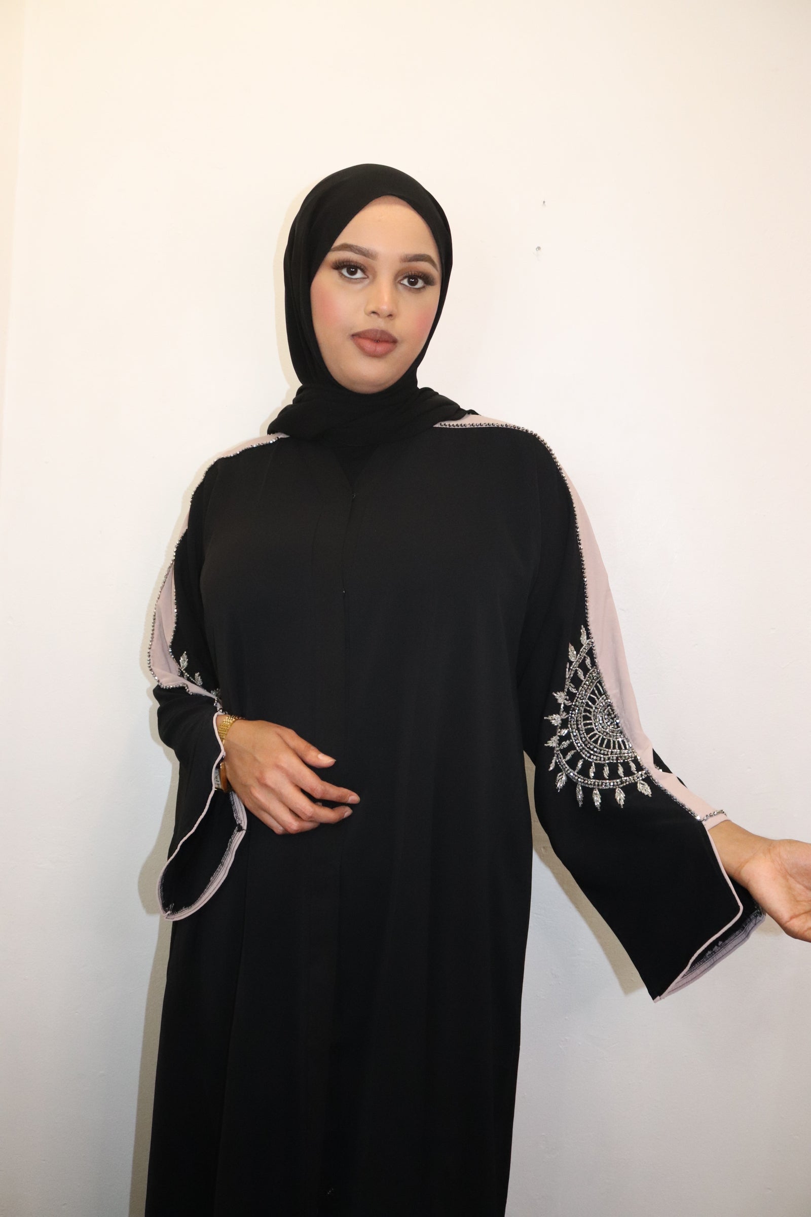 Black & White Pattern Abaya