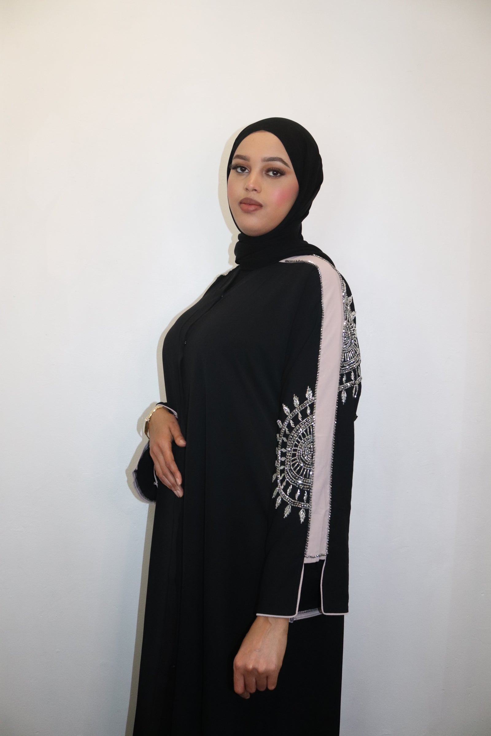 Black & White Pattern Abaya