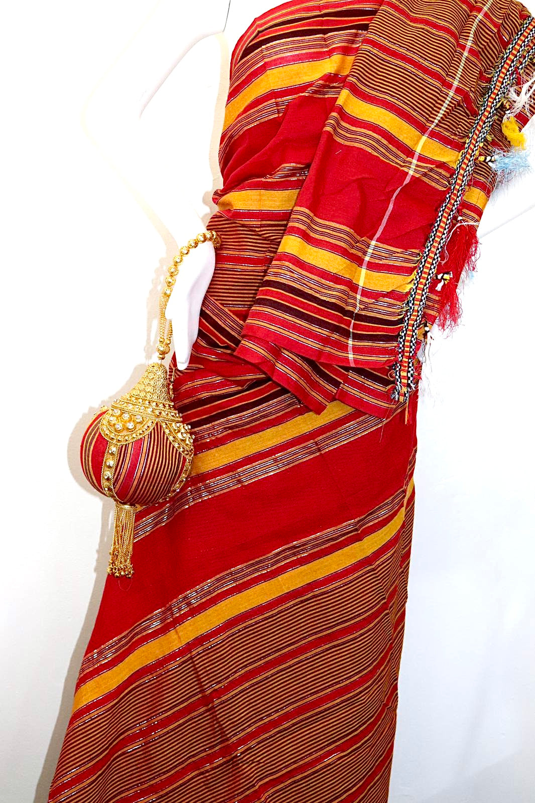 Red & yellow Guntiino